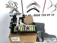 Citroen C4 Akü Üstü Sigorta Kutusu 9800223680