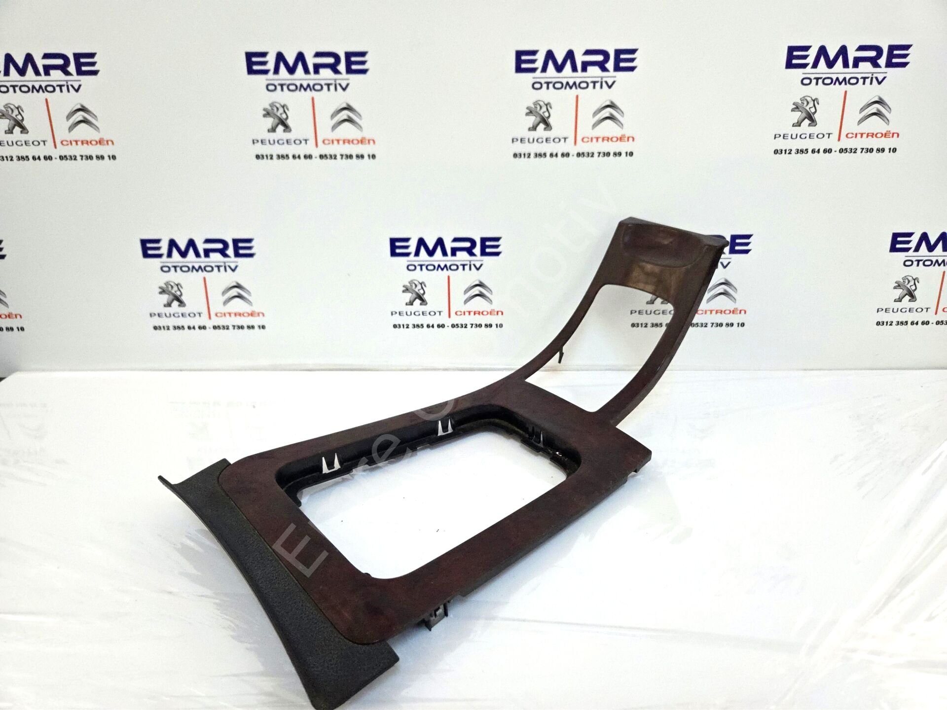 Peugeot 407 Orta Konsol Çerçevesi Çıkma Orijinal